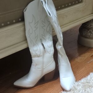 Amazon White Heeled Western Boots